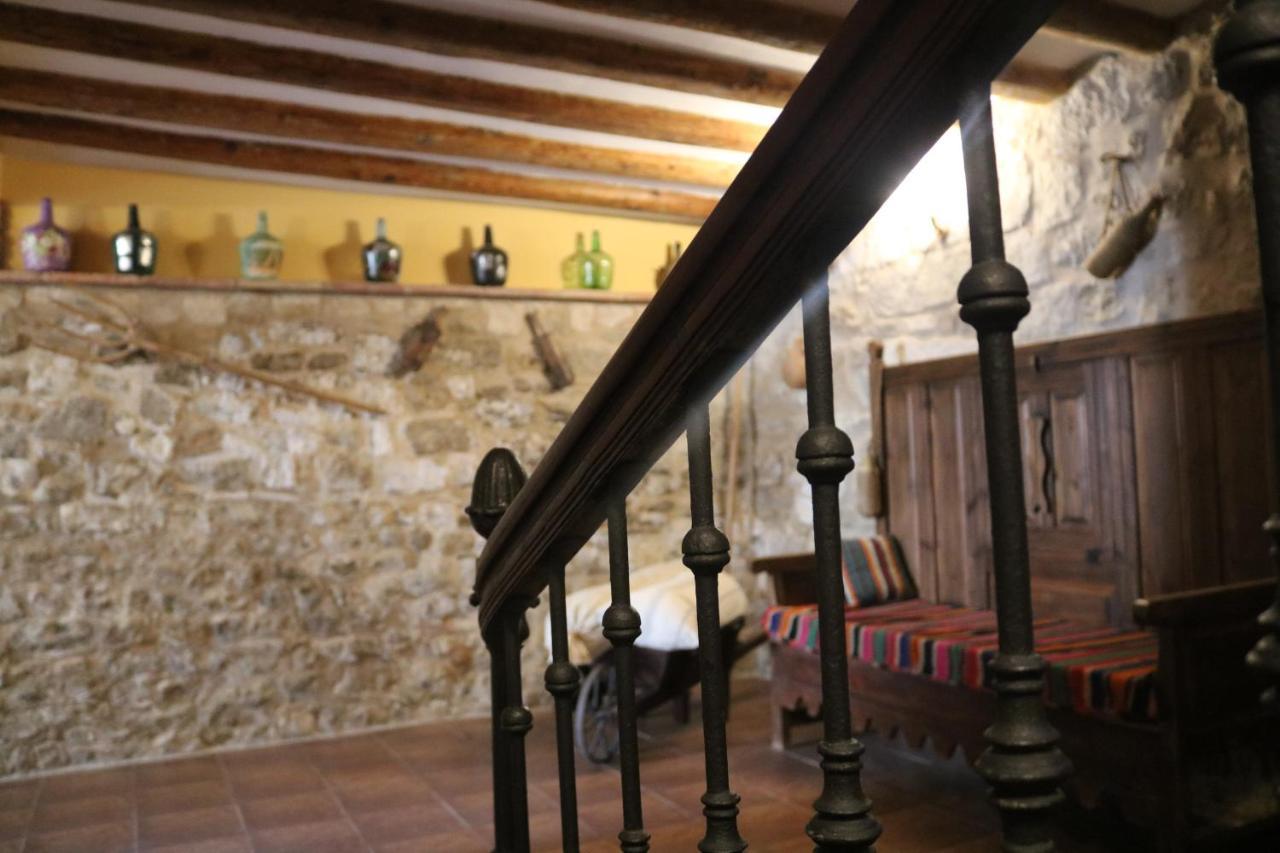 Casa Rural Tres Regiones Ontinena Exterior photo