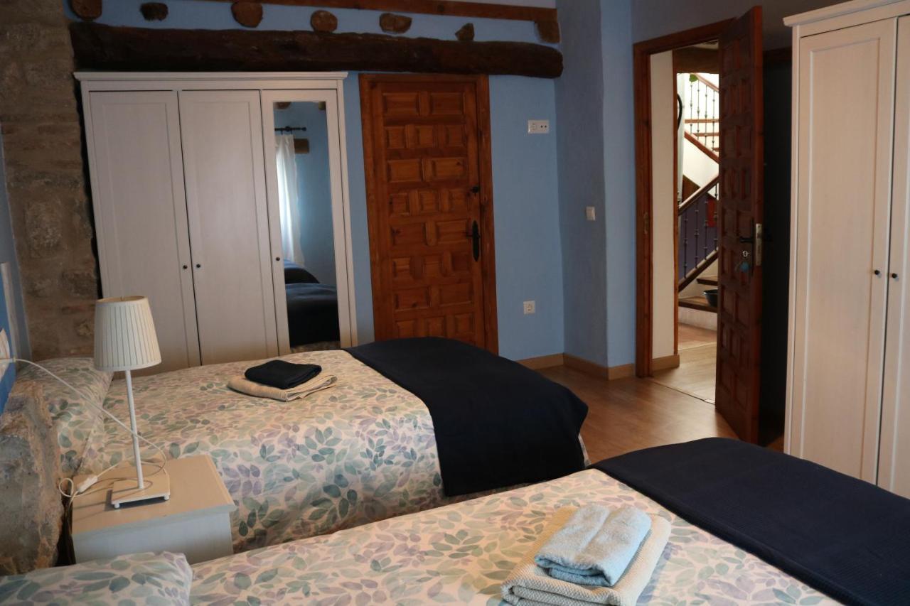 Casa Rural Tres Regiones Ontinena Exterior photo